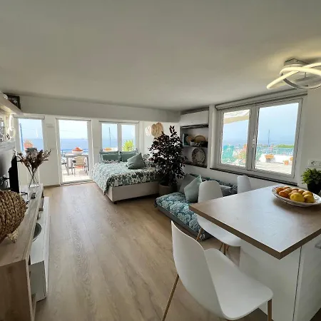 Vistaerea By Holiday World Apartment Genoa